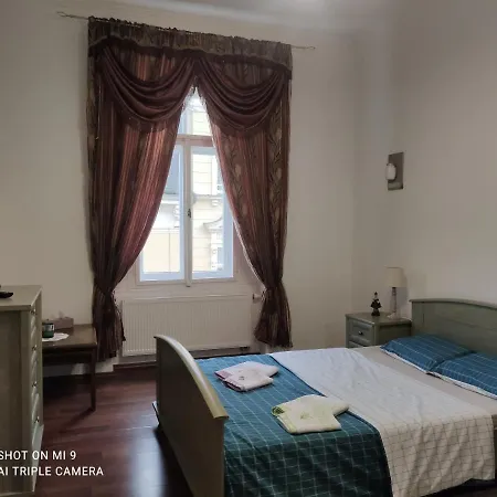Kolonada Apartment *